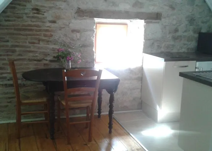 Charme Et Jardin Cœur St Cirq - Maison d'hôtes