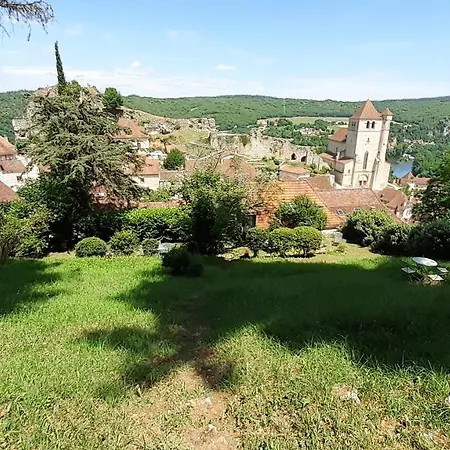 - Charme, Jardin Et Vue Imprenable En Plein Coeur De St-cirq Pensjonat